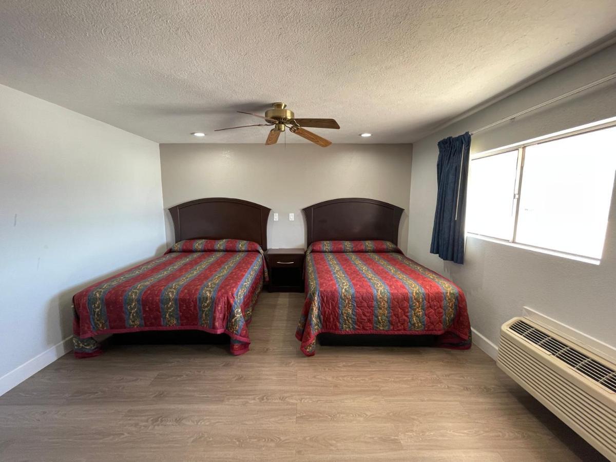 Western Inn West Columbia Екстер'єр фото